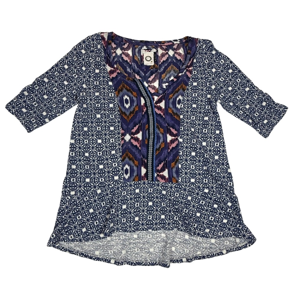 Akemi + Kin Women's XS Tunic Top Boho Print 3/4‎ Sleeve V-Neck